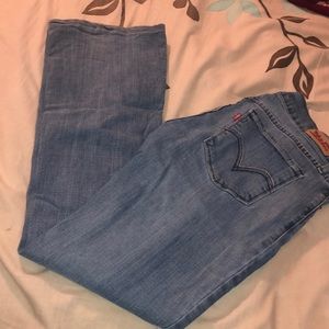 light blue Levi’s bootcut